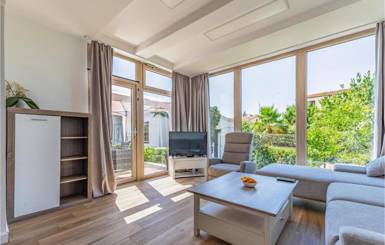 Apartman 2 Bedroom Gorgeous In